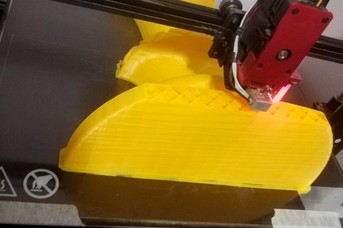 3D-принтер в работе